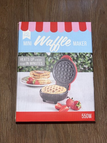 Mini waffle maker - maker, brand