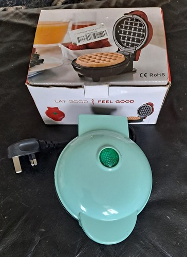 Mini waffle maker - waffle,